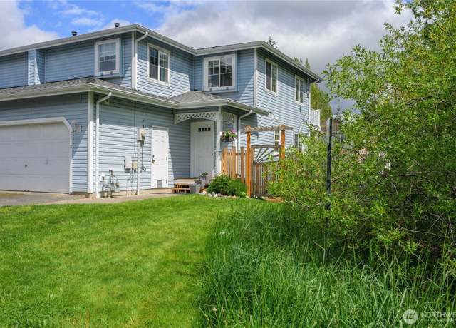 Property at 2810 Verona St, Bellingham, WA 98226, 4 beds, 2.5 baths