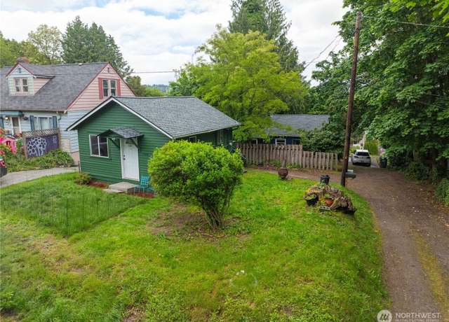 Property at 1546 N Wycoff Ave, Bremerton, WA 98312, 2 beds, 1 bath