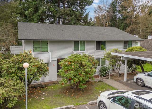 Property at 23 S 338th Pl, Federal Way, WA 98003, 8 beds, 6 baths