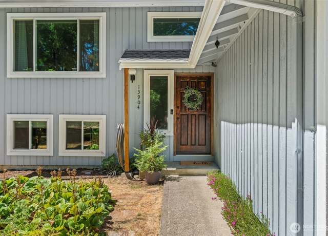 Property at 13904 NW 55th Ave, Gig Harbor, WA 98332, 5 beds, 2.5 baths
