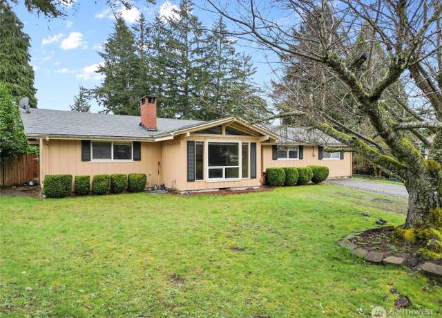 Property at 10820 109th St SW, Tacoma, WA 98498, 4 beds, 3 baths