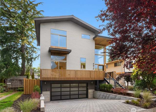 Property at 4615 2nd Ave NE, Seattle, WA 98105, 4 beds, 5.5 baths