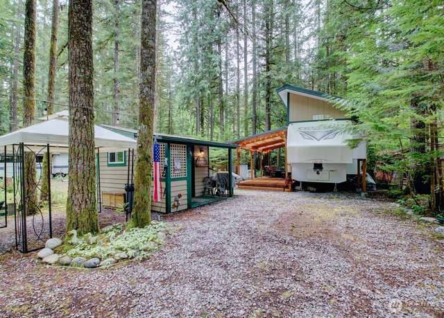 Property at 240 Schinn Canyon Dr, Deming, WA 98244, 2 beds, 1 bath