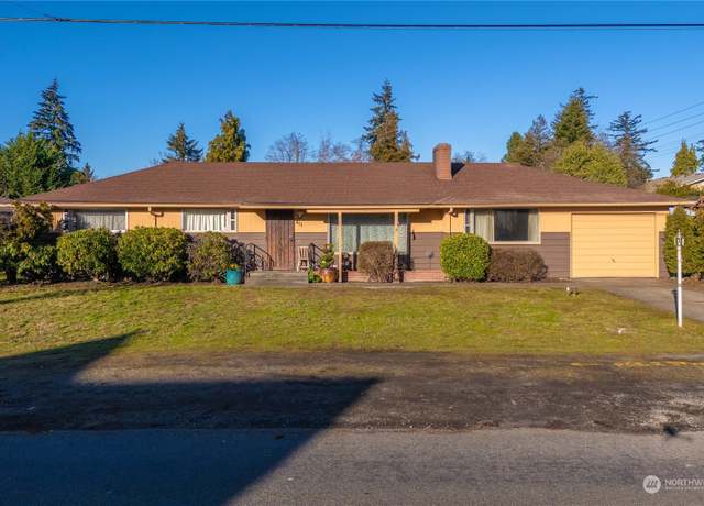 Property at 411 119th St S, Tacoma, WA 98444, 3 beds, 1.5 baths