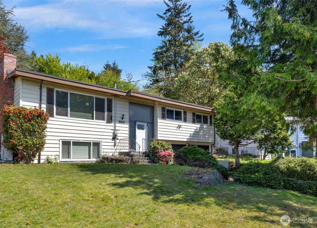 Property at 6610 S 127th Pl, Seattle, WA 98178, 3 beds, 3 baths