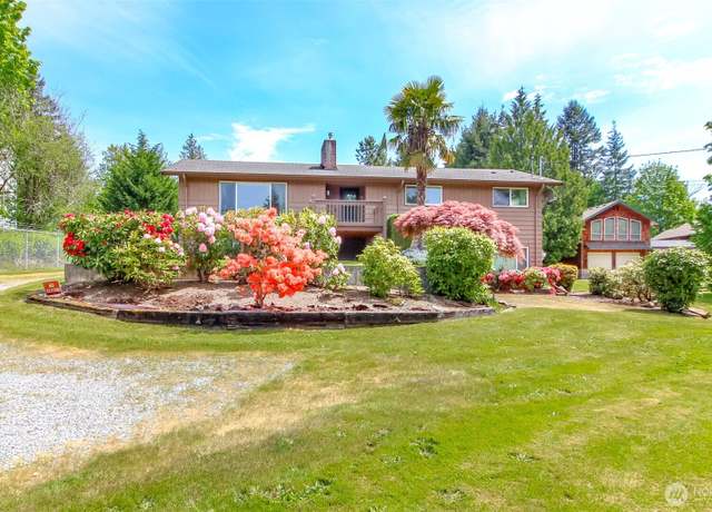 Property at 13632 183rd Ave SE, Renton, WA 98059, 4 beds, 2.5 baths