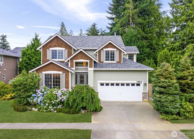 Property at 20027 10th Ave W, Lynnwood, WA 98036, 4 beds, 2.5 baths