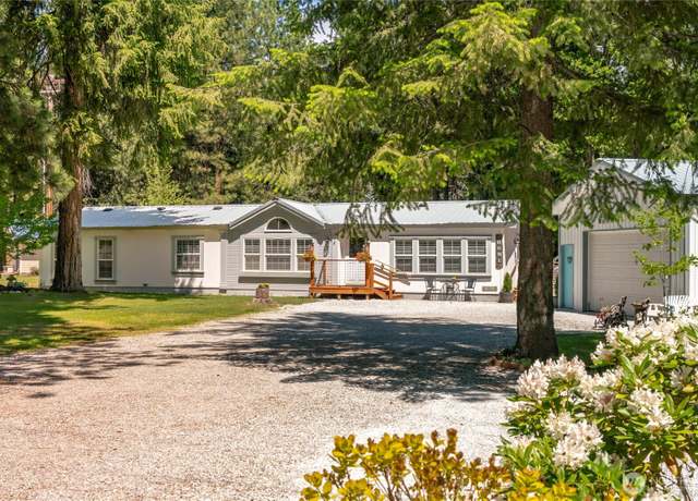 Property at 24502 Saddle St, Leavenworth, WA 98826, 3 beds, 2.5 baths