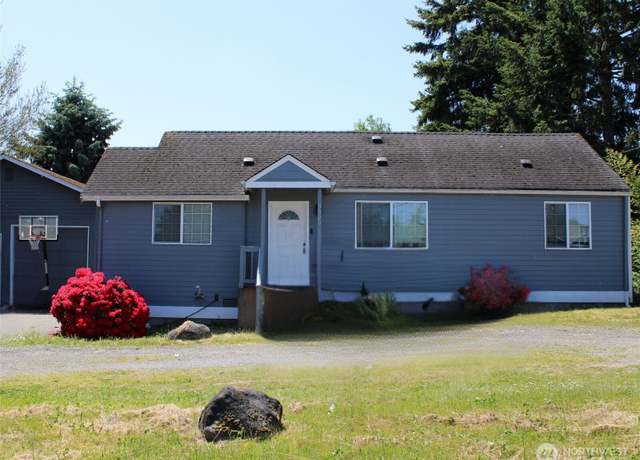 Property at 9020 Corbin Dr, Everett, WA 98204, 2 beds, 1 bath
