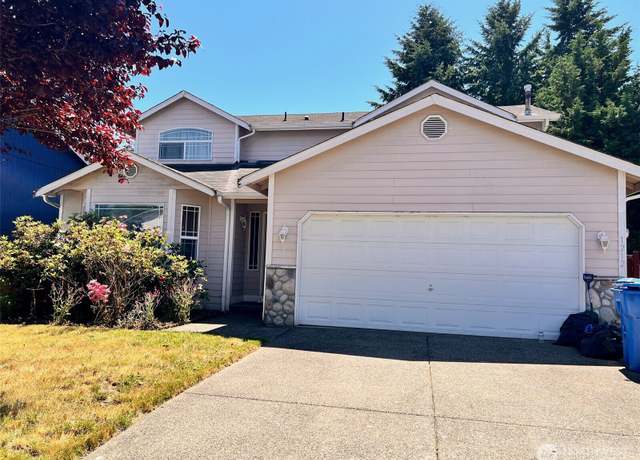 Property at 1212 30th Avenue Ct SW, Puyallup, WA 98373, 4 beds, 2.5 baths