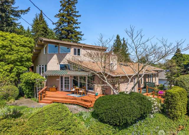 Property at 21646 3rd Ave S, Normandy Park, WA 98198, 3 beds, 2 baths