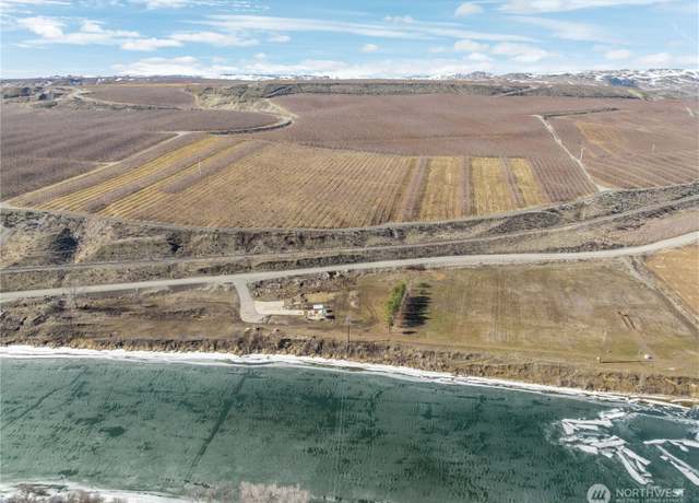 Property at 626 Monse River Rd, Brewster, WA 98812