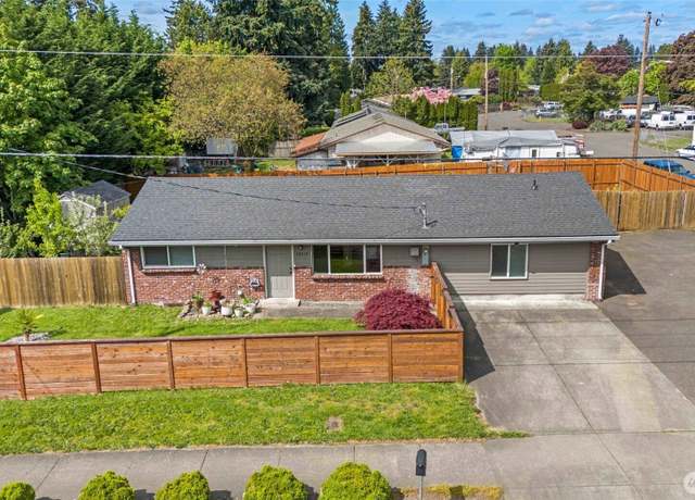Property at 10018 NE 76th St, Vancouver, WA 98662, 3 beds, 2 baths