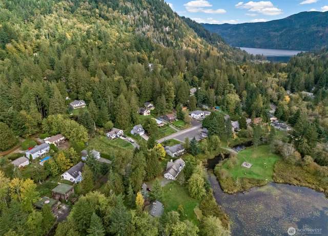 Property at 2996 Brook Ln, Sedro Woolley, WA 98284