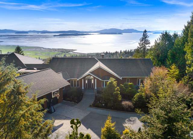 Property at 15949 Mountain Dr, Bow, WA 98232, 2 beds, 3 baths
