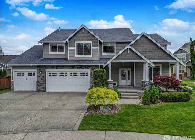 Property at 17411 135th Ln E, Puyallup, WA 98374, 4 beds, 3 baths