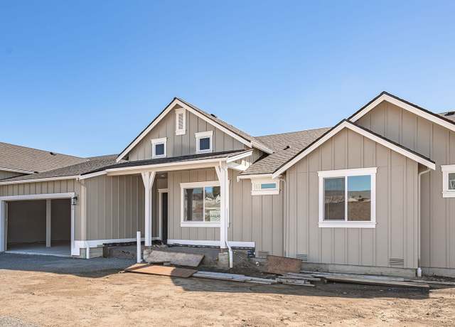 Property at 642 S Juli Ave, East Wenatchee, WA 98802, 4 beds, 3 baths