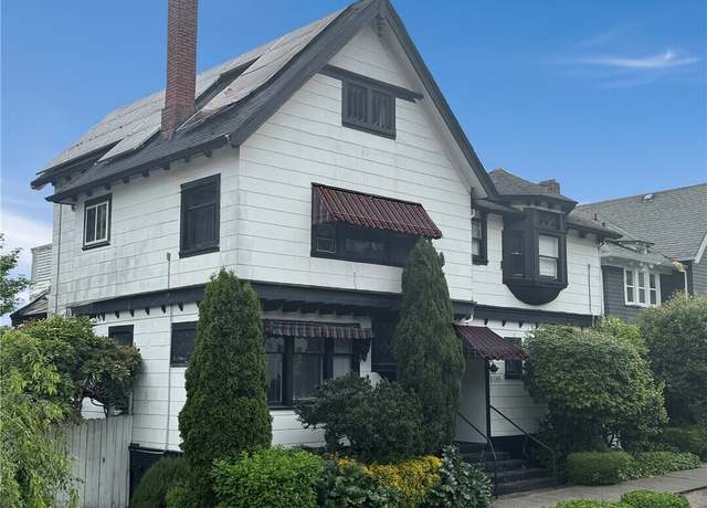Property at 1745 12th Ave S Unit 1 - 4, Seattle, WA 98144, 6 beds, 6 baths