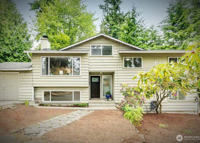 Property at 812 NE 175th St, Shoreline, WA 98155, 5 beds, 2 baths