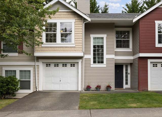 Property at 10307 140th Street Ct E #3, Puyallup, WA 98374, 3 beds, 2.5 baths