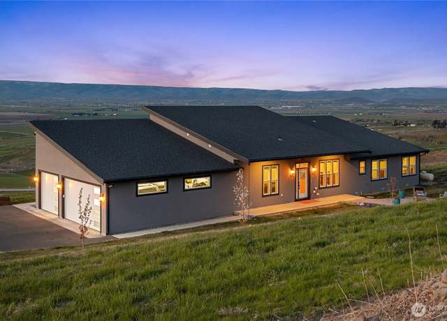 Property at 171 Cherry Hill Dr, Ellensburg, WA 98926, 3 beds, 2 baths