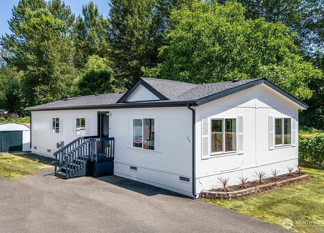 Property at 1540 Maple Ln #35, Kent, WA 98030, 3 beds, 2 baths