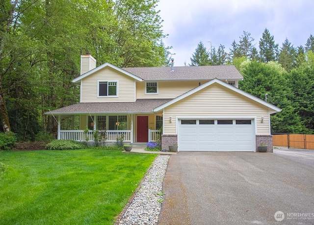 Property at 1893 SE Cashmere St, Port Orchard, WA 98367, 3 beds, 2.5 baths