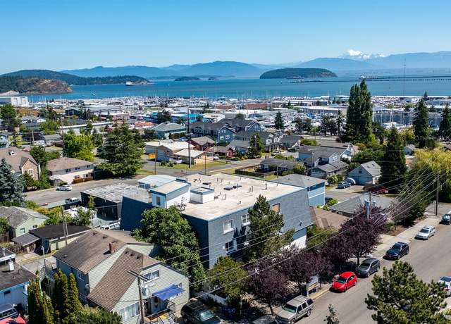 Property at 910 34th St #302, Anacortes, WA 98221, 2 beds, 2 baths