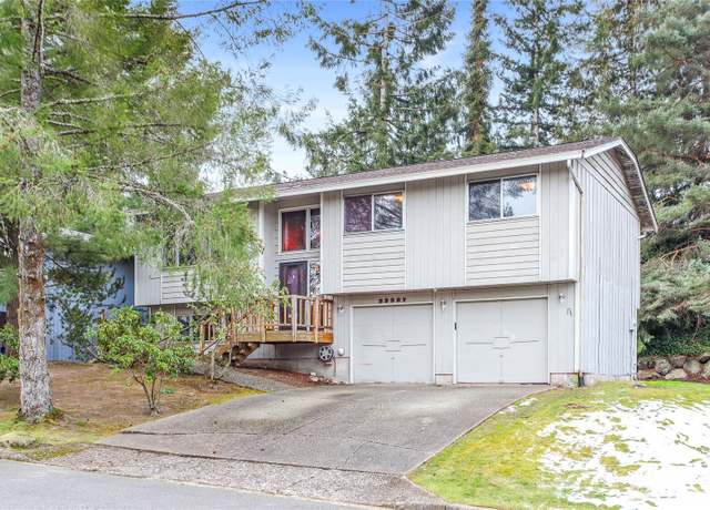 Property at 22927 126th Pl SE, Kent, WA 98031, 3 beds, 2 baths