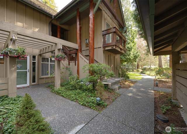 Property at 5438 Snow Goose Ln #105, Blaine, WA 98230, 2 beds, 2 baths