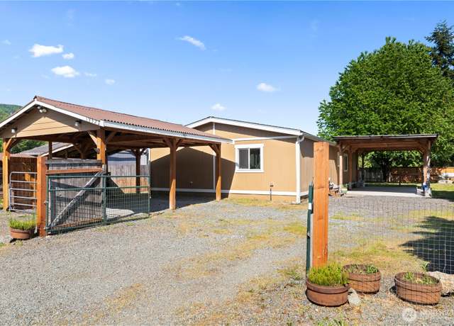 Property at 19522 131st Pl NE, Granite Falls, WA 98252, 3 beds, 2 baths