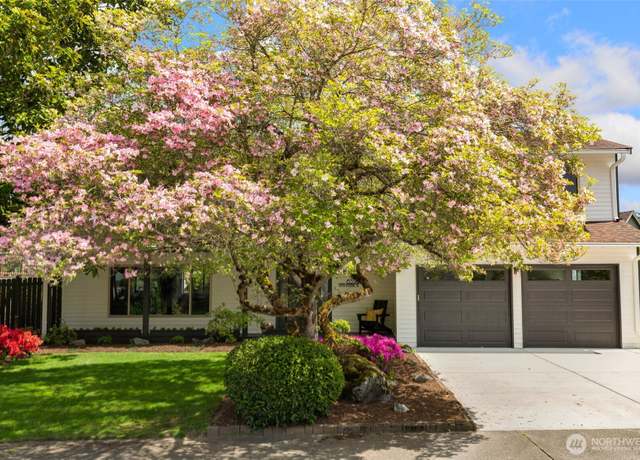 Property at 6558 127th Ave SE, Bellevue, WA 98006, 5 beds, 2.5 baths