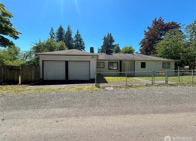 Property at 425 Henry St, Shelton, WA 98584, 3 beds, 1.5 baths