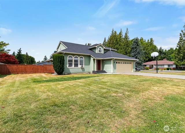Property at 609 E 4 th St, Nooksack, WA 98276, 3 beds, 2.5 baths