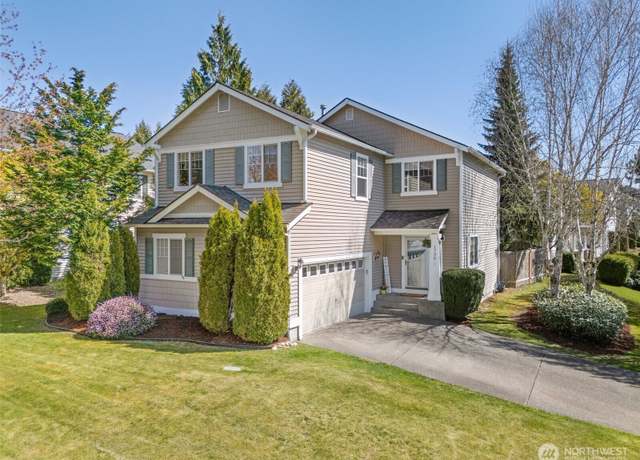 Property at 1732 Jensen Ave, Dupont, WA 98327, 3 beds, 2.5 baths