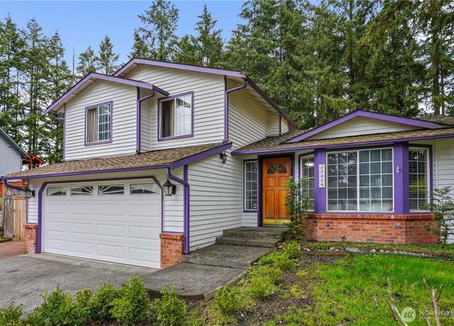 Property at 17419 95th Ct E, Puyallup, WA 98375, 4 beds, 3 baths
