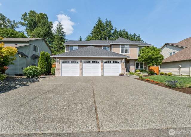 Property at 15611 138th Pl SE, Renton, WA 98058, 4 beds, 2.5 baths