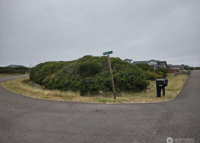 Property at 1240 Storm King Ave SW, Ocean Shores, WA 98569