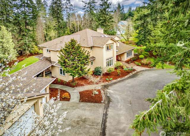 Property at 11150 Fairmont Ln NE, Bainbridge Island, WA 98110, 4 beds, 3.5 baths