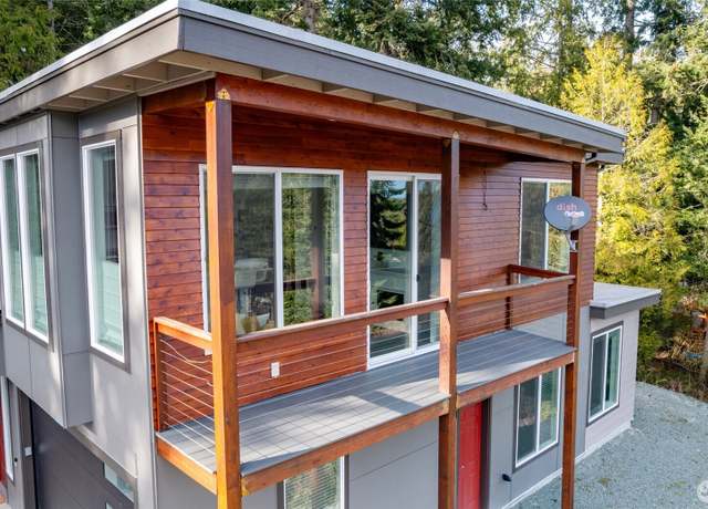 Property at 628 Shushwap Ln, La Conner, WA 98257, 3 beds, 2 baths