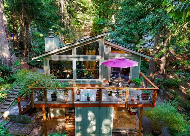 Property at 19 Ridge Crest Way, Bellingham, WA 98229, 3 beds, 1.5 baths