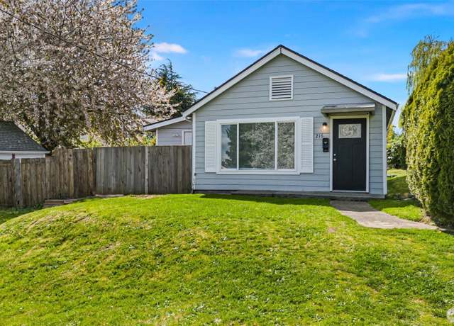 Property at 216 E 45th St, Tacoma, WA 98404, 2 beds, 1 bath