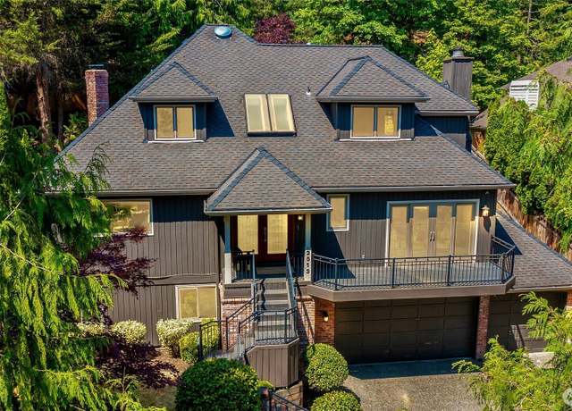 Property at 2513 225th Pl NE, Sammamish, WA 98074, 4 beds, 2.5 baths