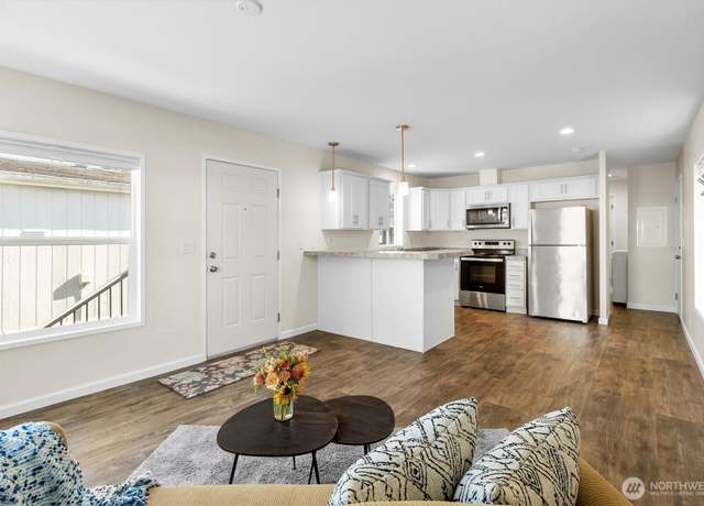 Property at 2400 Donovan Ave #13, Bellingham, WA 98225, 1 bed, 1 bath