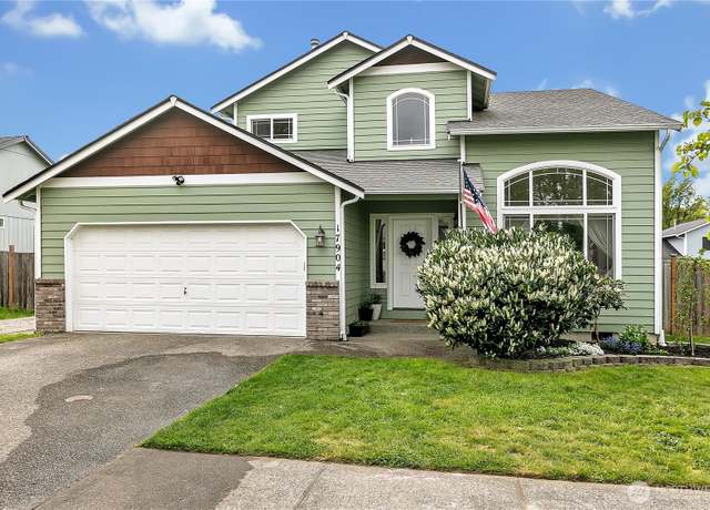Property at 17904 68th Ave E, Puyallup, WA 98375, 3 beds, 2.5 baths
