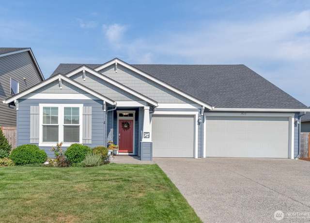 Property at 1915 Schneiter Dr, Longview, WA 98632, 3 beds, 2 baths