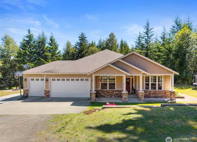 Property at 61 E Seahawks Way, Belfair, WA 98528, 3 beds, 2 baths