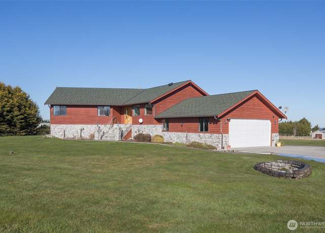 Property at 70 Sunset View Ln, Sequim, WA 98382, 2 beds, 3 baths