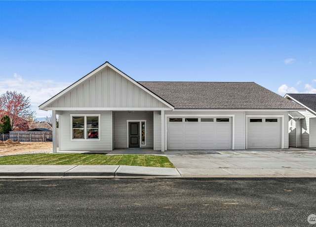 Property at 2251 Brinley Ct, East Wenatchee, WA 98802, 3 beds, 2 baths