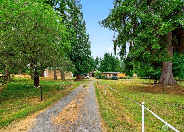 Property at 20915 259th Ave SE, Maple Valley, WA 98038, 3 beds, 2 baths